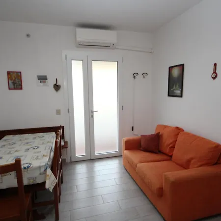 Apartment Debbi